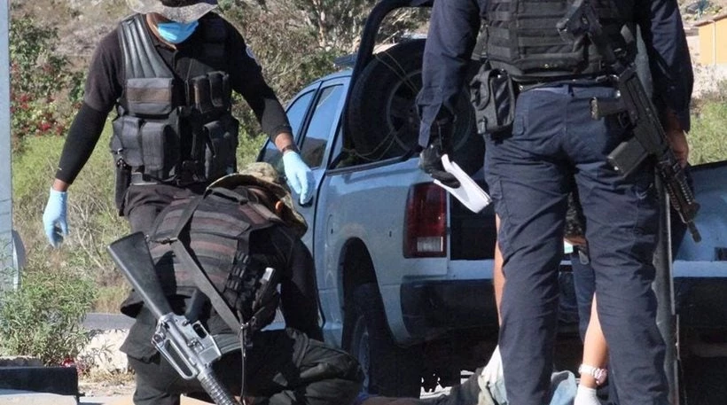 Φρίκη στο Μεξικό: Τριάντα δύο πτώματα εντοπίστηκαν σε ομαδικούς τάφους